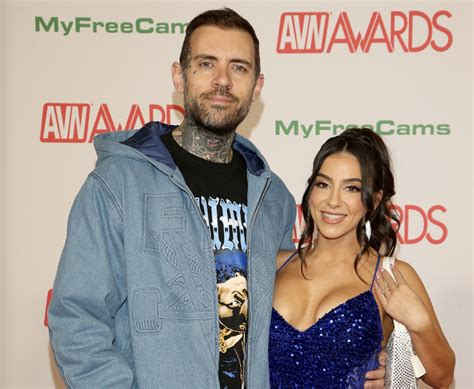 lena the plug show|Pornstar Adam22 and his wife Lena the Plug launch。